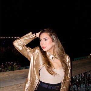 Elegant Gold Women's Blazer